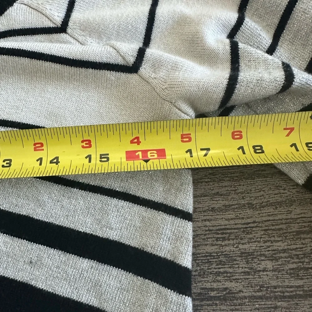 White House Black Market Black and Cream Striped Sweater - Picture 5 of 7